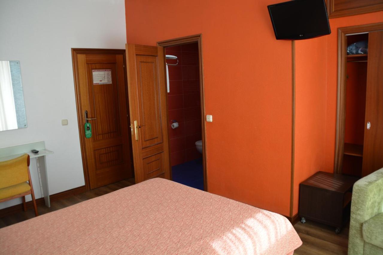Loop Inn Hotel Santiago De Compostela Exterior foto