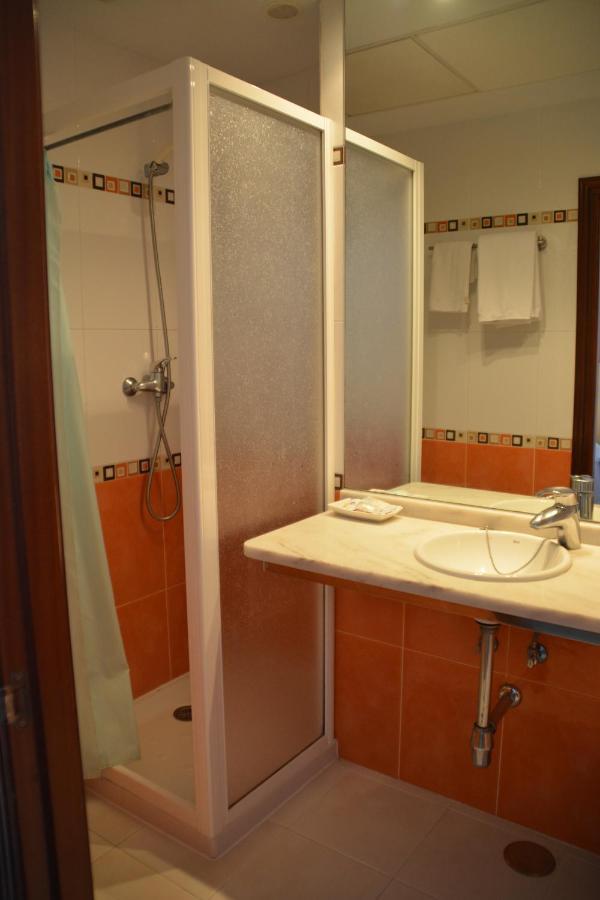 Loop Inn Hotel Santiago De Compostela Exterior foto